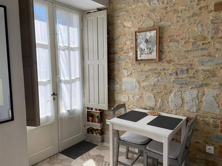 Location de vacances pour 2 personnes, avec jardin et vue à Mouchamps - 2