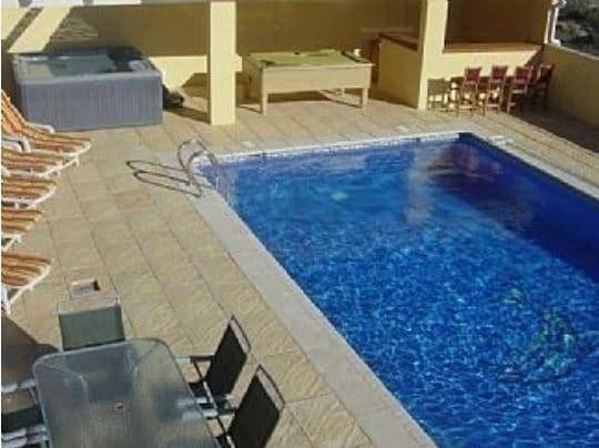 Casa rural para 15 personas, con Jacuzzi y Jardín además de Piscina y Vistas en Partaloa
