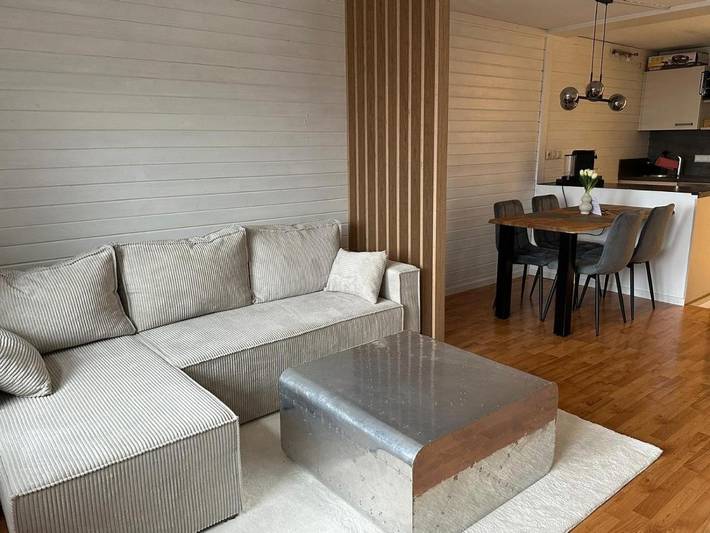 Ferienwohnung für 3 Personen, mit Balkon und Terrasse sowie Pool und Sauna