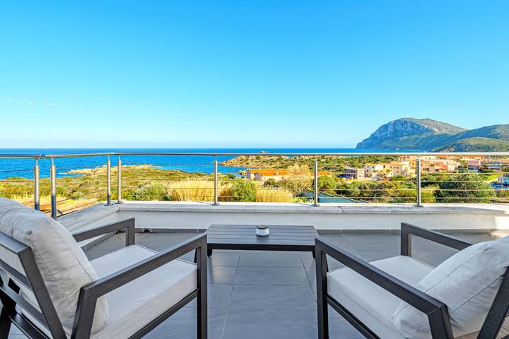 Gîte pour 4 personnes, avec balcon à Golfo Aranci - 3