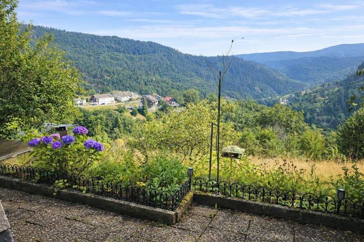 Gîte pour 4 personnes, avec terrasse et vue à Forbach - 4