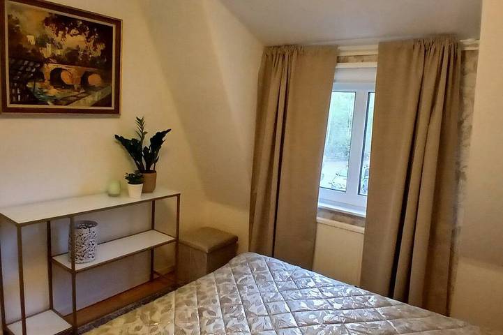 Ganze Wohnung, Charmantes Apartment auf dem Land in der Nähe von Koping - Tierfreundlich! in Köping, Västmanland