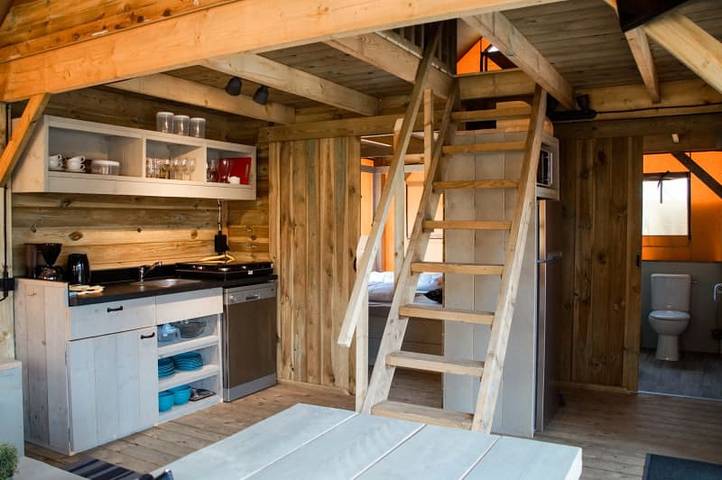 Camping für 5 Personen, mit Balkon/Terrasse und Seeblick sowie Terrasse in Südholland - 4