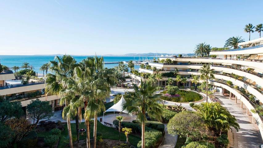 Hôtel pour 4 personnes, avec jardin, animaux acceptés