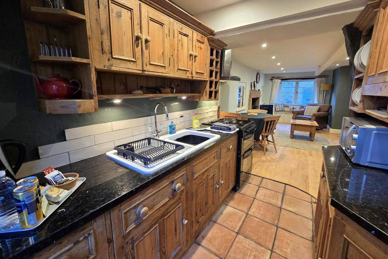 Bobbin Cottage, Ashford in the Water in Ashford in the Water, Derbyshire