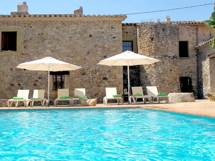 Casa rural para 10 personas, con Terraza además de Jardín y Piscina en Navata - 3
