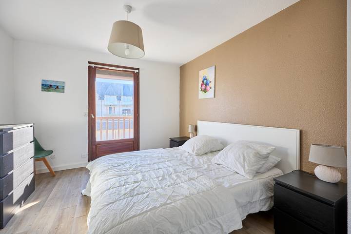 Ganze Wohnung, Ferienwohnung für 4 Personen mit Terrasse in Courseulles-sur-Mer, Caen und Umgebung