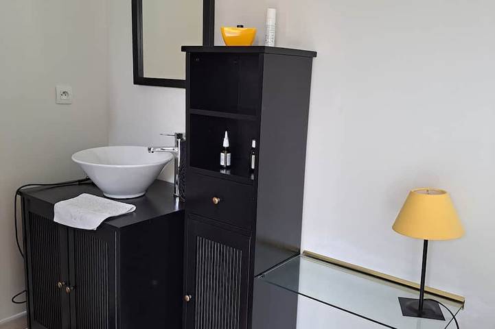 Location de vacances pour 5 personnes, avec terrasse et jardin, animaux acceptés dans Plage de La Parée - 4