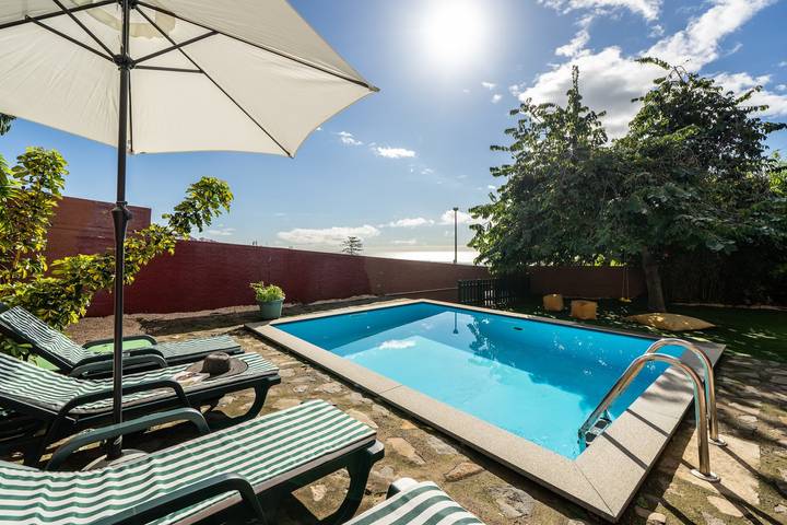 Maison de vacances pour 7 personnes, avec piscine ainsi que jardin et terrasse - 1