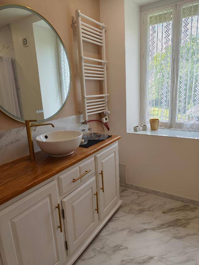 Gîte pour 6 personnes, avec vue et jardin à Rieupeyroux - 3