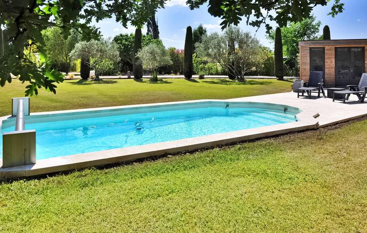 Appartement de luxe 2BR à Pernes-les-Fontaines avec piscine et parking in Pernes-les-Fontaines, Vaucluse