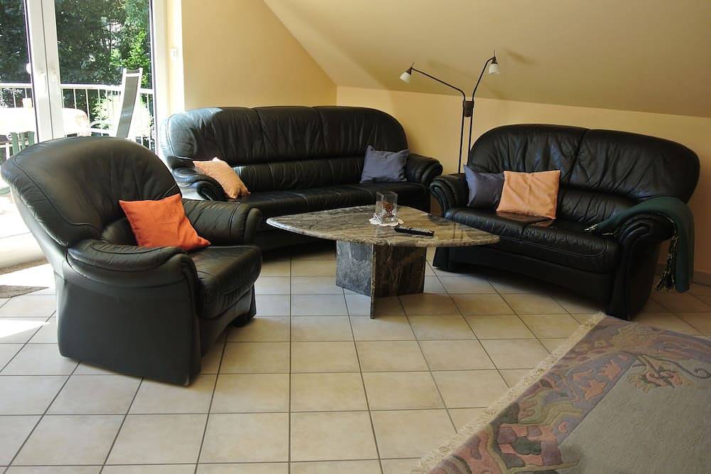 Entire apartment, \"Nice living in Mainz\" Apartment Gisela & Jürgen Will in Mainz, Rhinehesse region