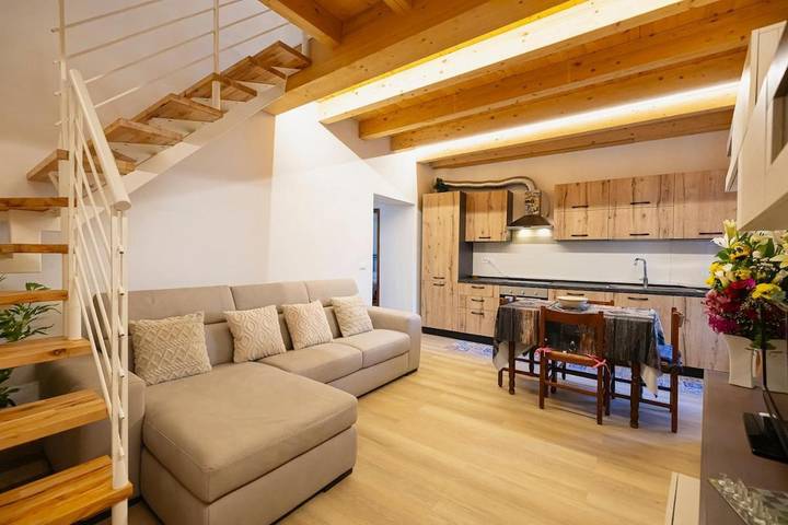 Gîte pour 5 personnes, avec Balcon ainsi que Terrasse et Vue à Carpasio