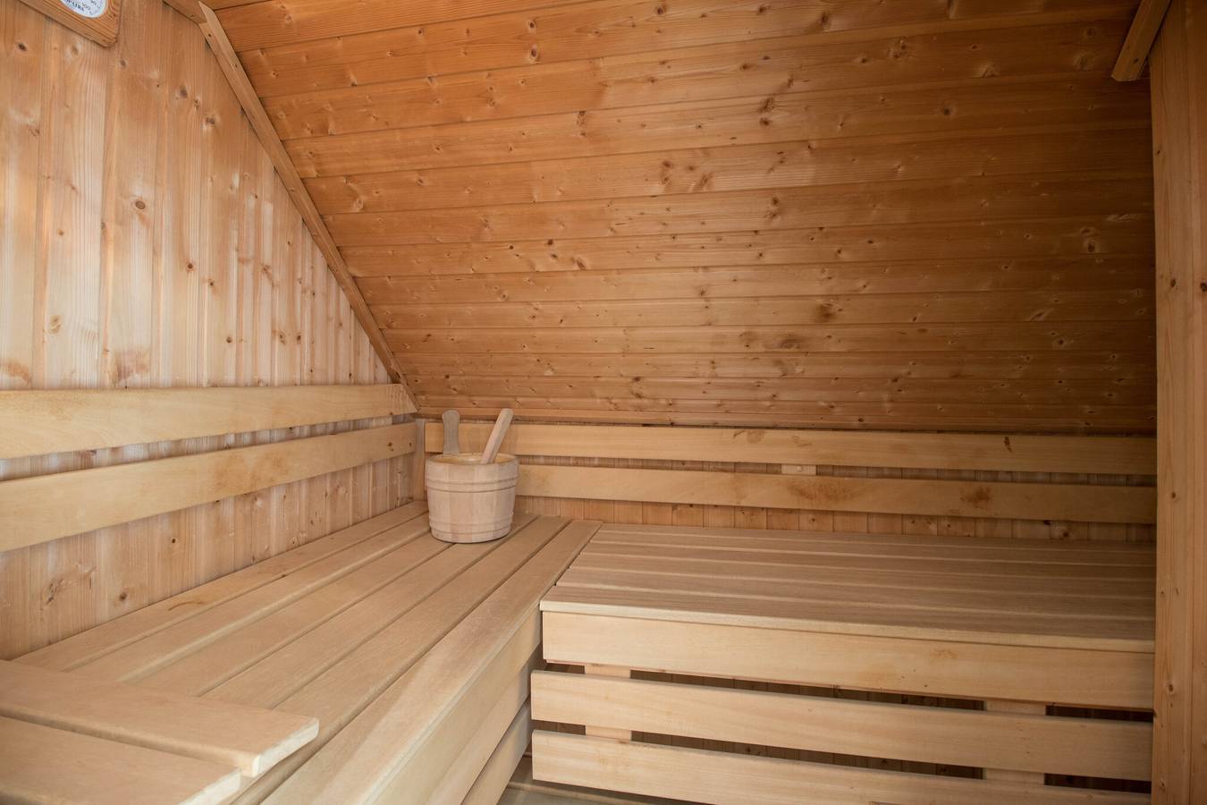 Beach Resort Makkum — Deluxe Fisherman’s Villa mit Sauna – 6 Personen in Makkum, Ijsselmeer
