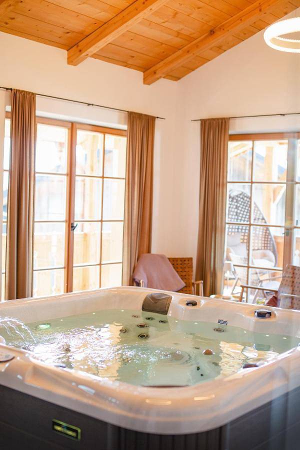 Ferienhaus für 4 Personen, mit Sauna und Whirlpool sowie Garten in Drachselsried - 3