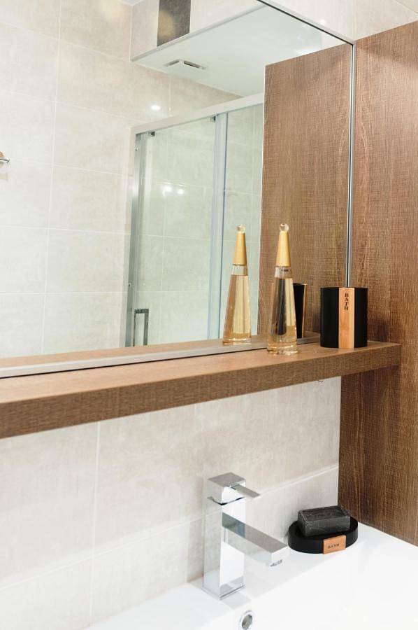 Maison d’hôte pour 7 personnes, avec vue et terrasse ainsi que jardin et piscine à Frontignan - 3