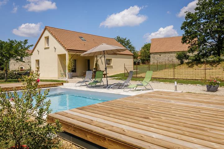 Gîte pour 5 personnes, avec piscine à Salviac - 2