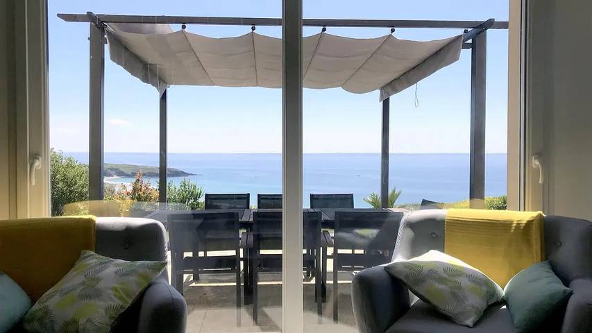 Location de vacances pour 8 personnes, avec jardin à Telgruc-sur-Mer