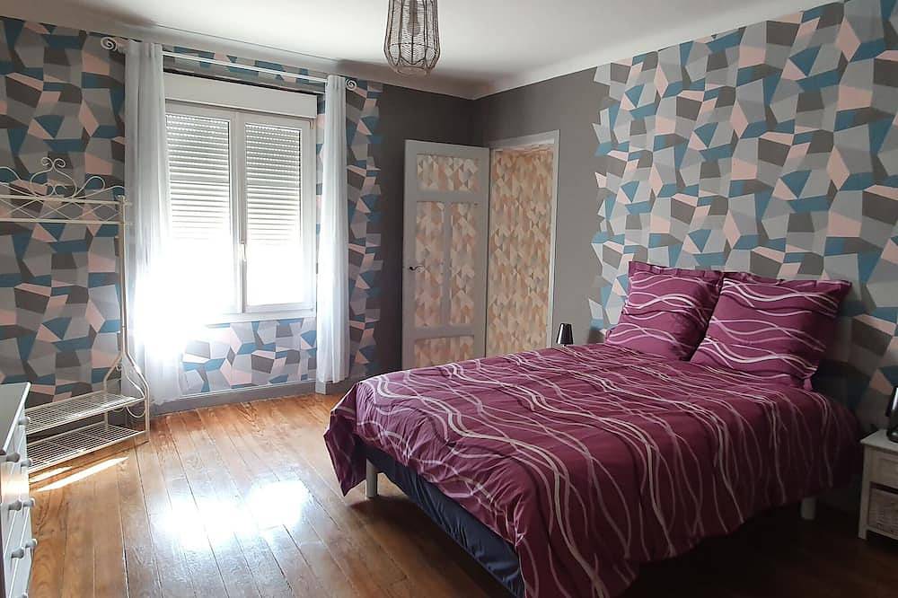 Charmantes renoviertes Landhaus nahe Verdun, ideal für Familien, mit moderner Ausstattung und Terrasse in Sivry-sur-Meuse, Verdun