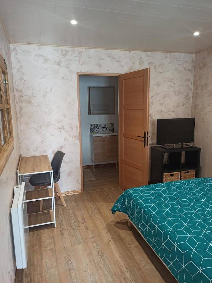 Appartement entier, L'atelier in Charchilla, Parc naturel régional du Haut-Jura