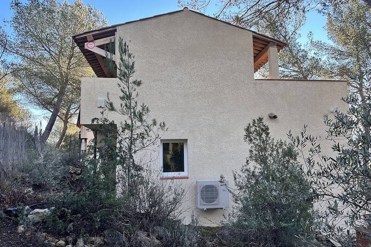 Provencal house with direct access to lake and private pool in Esparron-de-Verdon, Alpes de Alta Provenza
