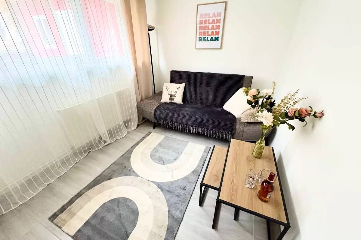 Entire apartment, Apartments for 6 Persons in Geispolsheim, Strasbourg region