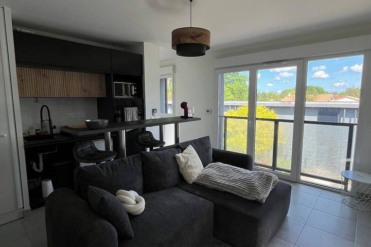 Appartement de vacances pour 2 personnes, avec balcon à Pessac