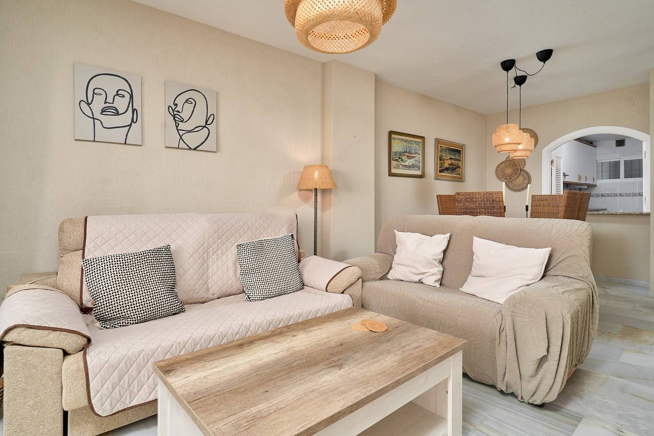 Appartement entier, Appartement 'Sevillanos' en première ligne de plage - Cotobro/San Cristóbal in Playa San Cristobal, Almuñecar