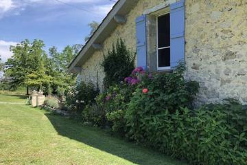 Gîte pour 2 personnes, avec jardin et piscine dans le Lot-et-Garonne