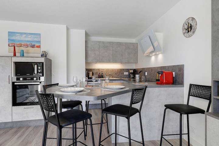Appartement entier, Appartement 'Olympe 325' avec piscine partagée, balcon et Wi-Fi in Château-d'Olonne, Les Sables-d'Olonne