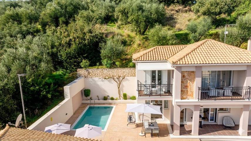 Διαμερίσματα διακοπών για 4 άτομα, με ταράτσα και κήπο στον Πλάνο