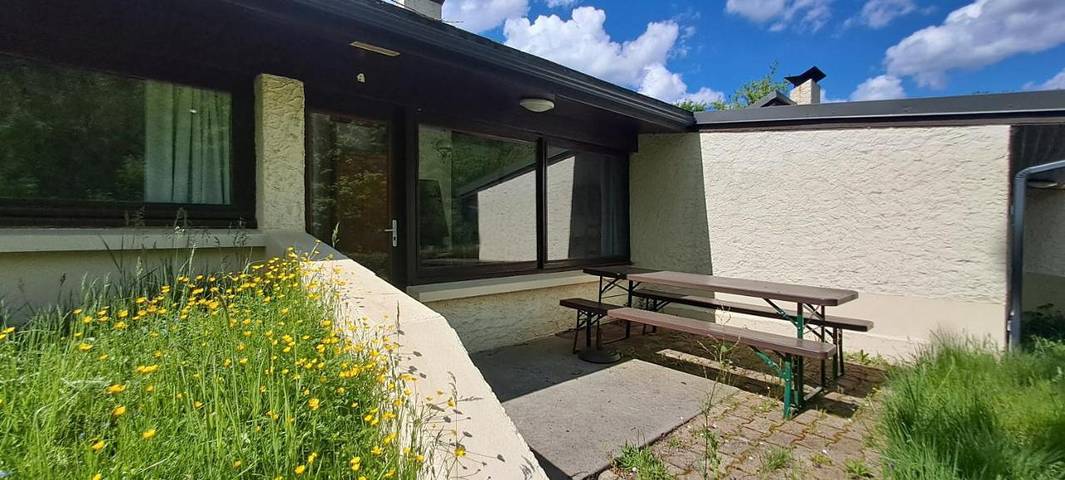 Appart’hôtel pour 7 personnes, avec terrasse ainsi que jardin et vue