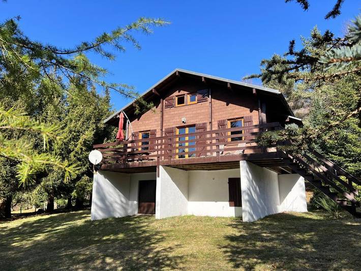 Chalet pour 6 personnes, avec Balcon et Terrasse ainsi que Jardin et Vue