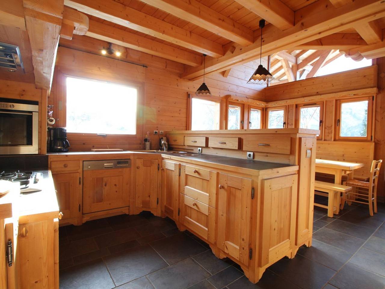Chalet voor 12 personen met terras in Les Carroz, Arâches-la-Frasse