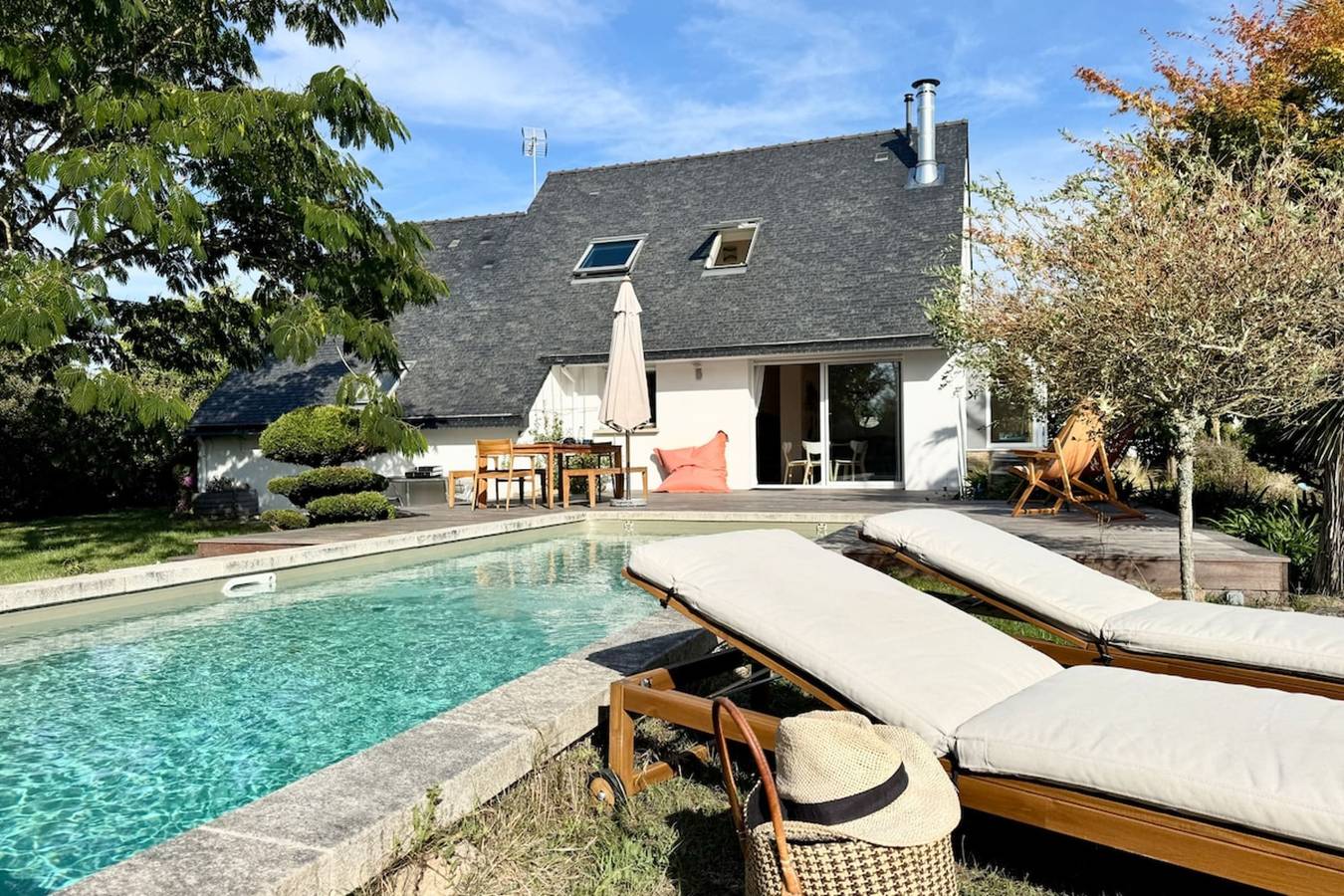 Villa avec piscine - calme absolu 5 min des plages in Erdeven, Côte des Mégalithes