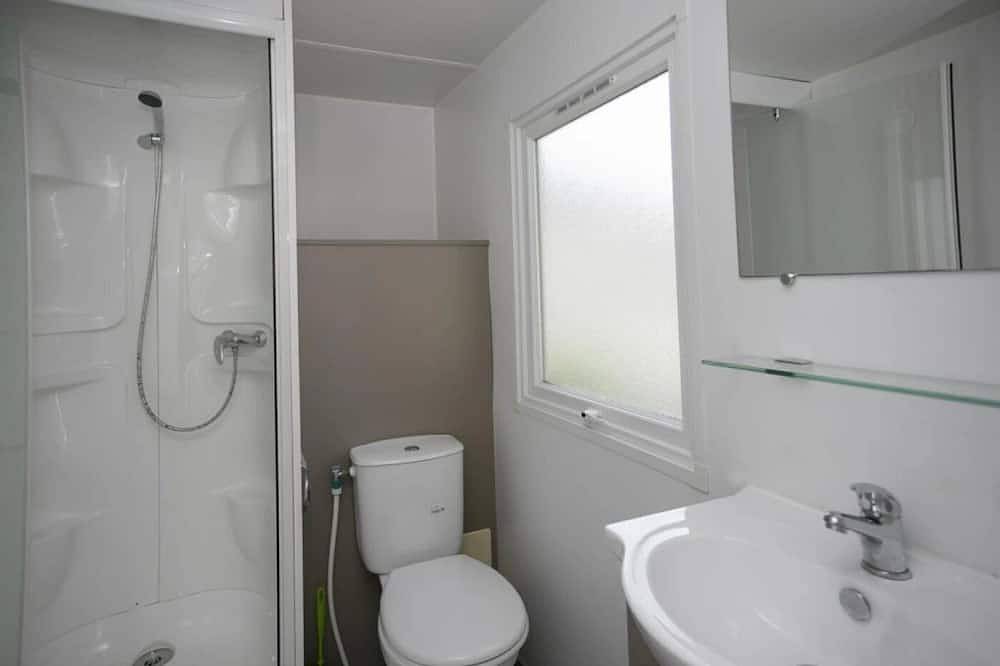 Camping 4 étoiles - Piscine - ccbeece in Foix, Ariège