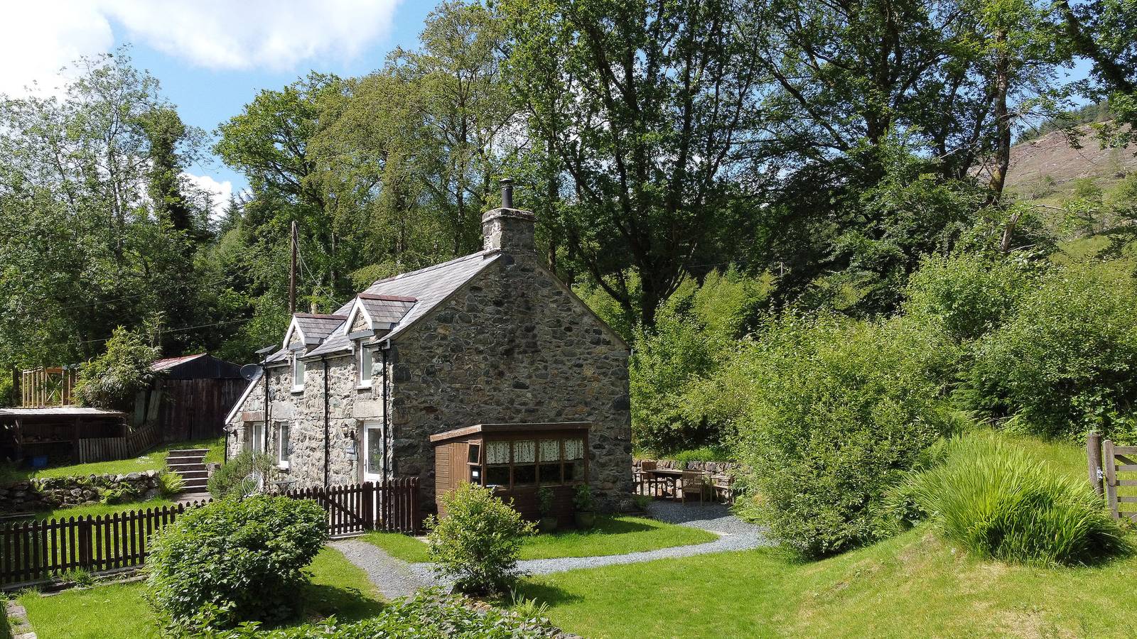 Hermon Bach in Snowdonia