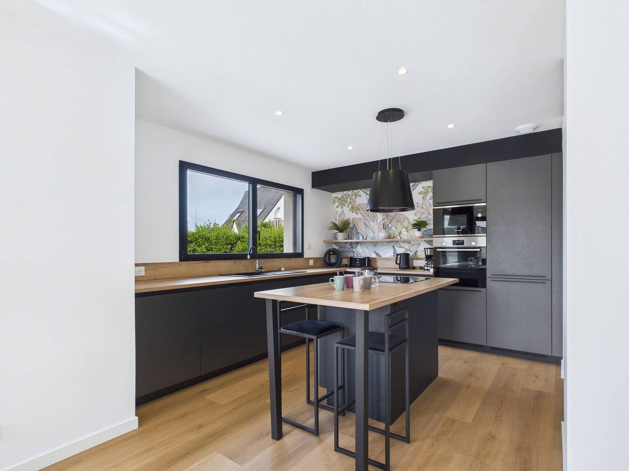 Maison moderne pour 8 à 400m de la plage in Plouguerneau, Région de Brest