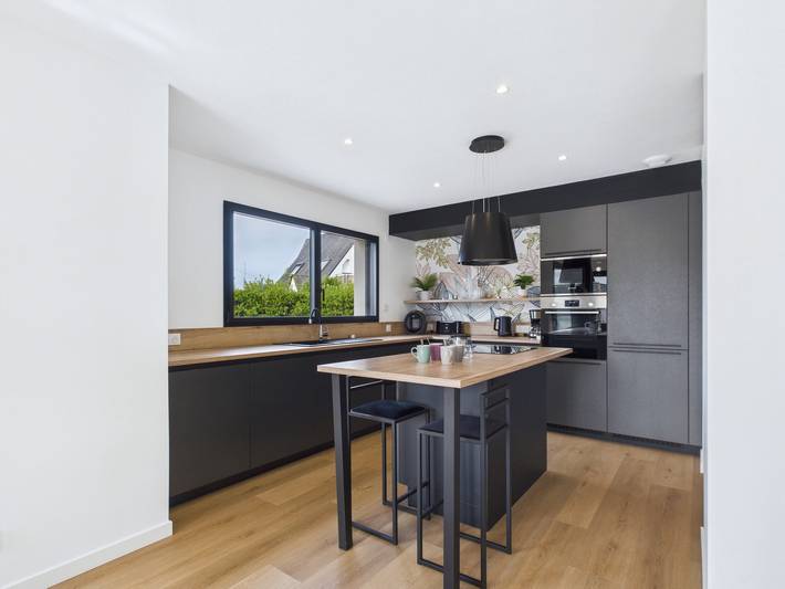 Location de vacances pour 8 personnes, avec jardin ainsi que jacuzzi et terrasse à Plouguerneau - 2