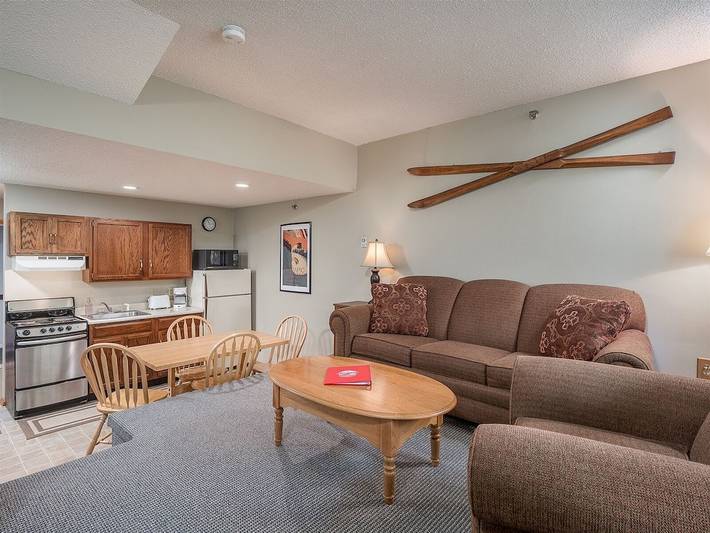 Appartement de vacances pour 6 personnes, avec jacuzzi ainsi que piscine et balcon