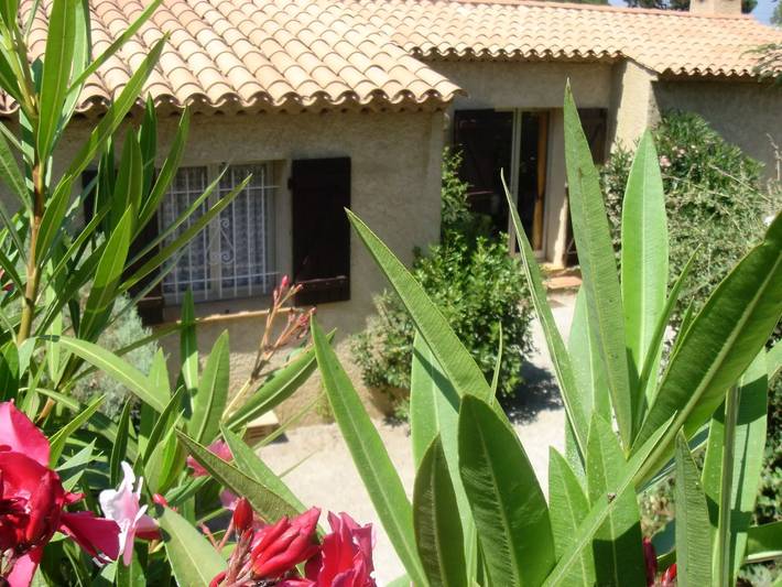 Villa für 2 Personen, mit Garten und Pool in Sainte-Maxime