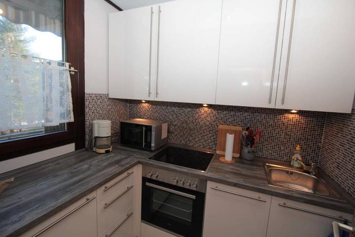 Ferienwohnung für 2 Personen, mit Ausblick und Pool sowie Sauna und Garten am Weißensee - 4