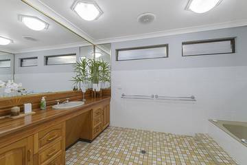 Holiday Home for 10 People in Crescent Head, New South Wales, Photo 3
