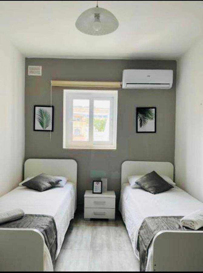 Ferienwohnung für 3 Personen, mit Terrasse und Ausblick - 1