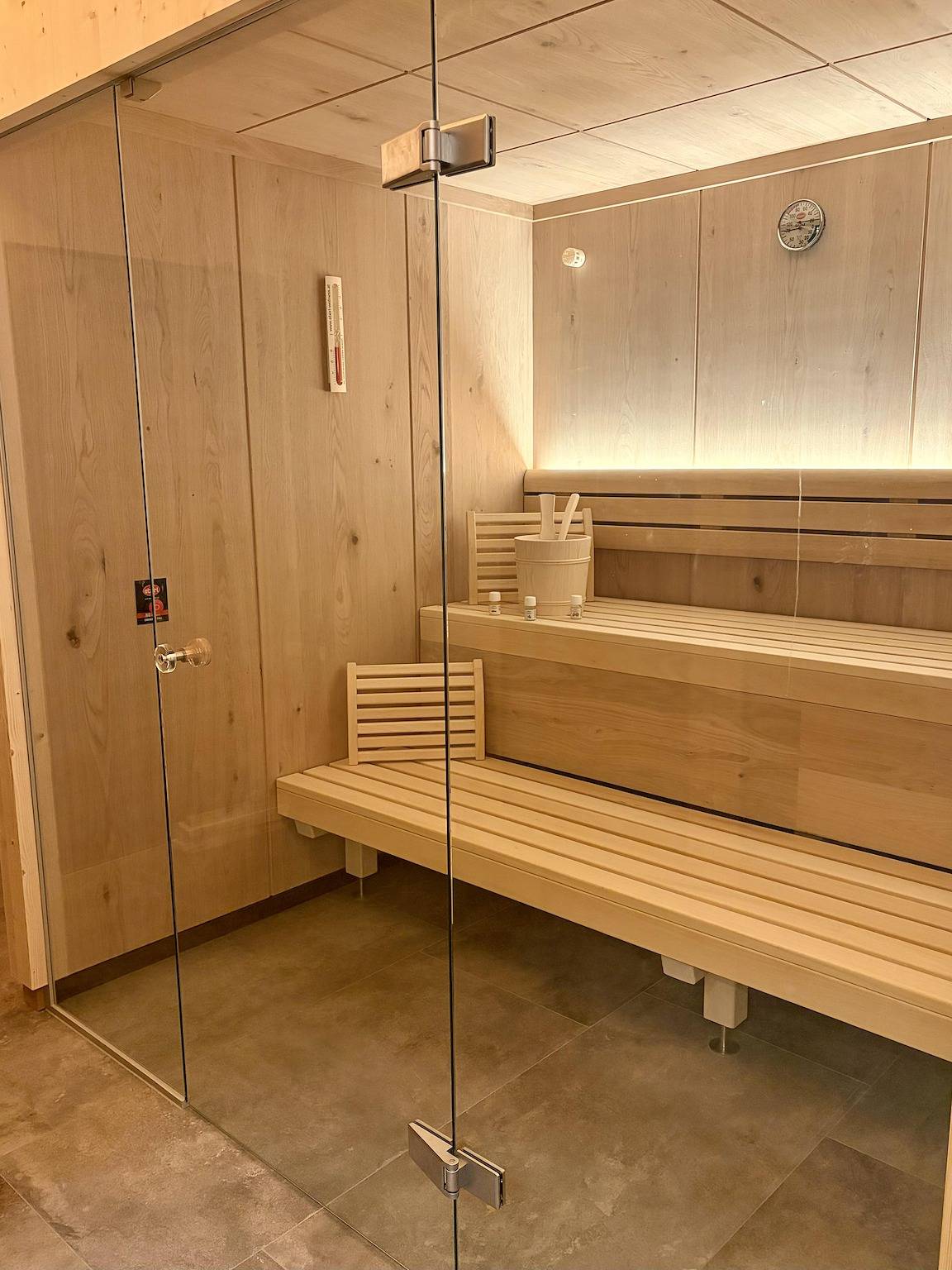 Ganze Ferienwohnung, Appartement/Fewo, Dusche und Bad, Wc, Bergseite in Pertisau, Eben am Achensee