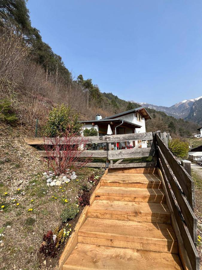 Chalet Ai Grecc - Lake View Wellness Chalet in Mezzolago, Ledro