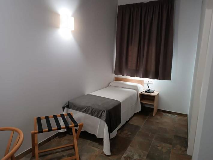 Hôtel pour 2 personnes, avec terrasse et vue à La Puebla de Cazalla - 2