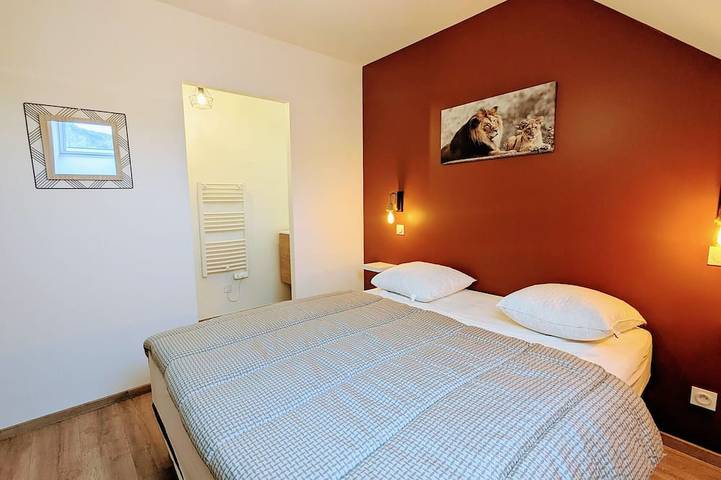 Location de vacances pour 29 personnes, avec Jardin à Faverolles - 2
