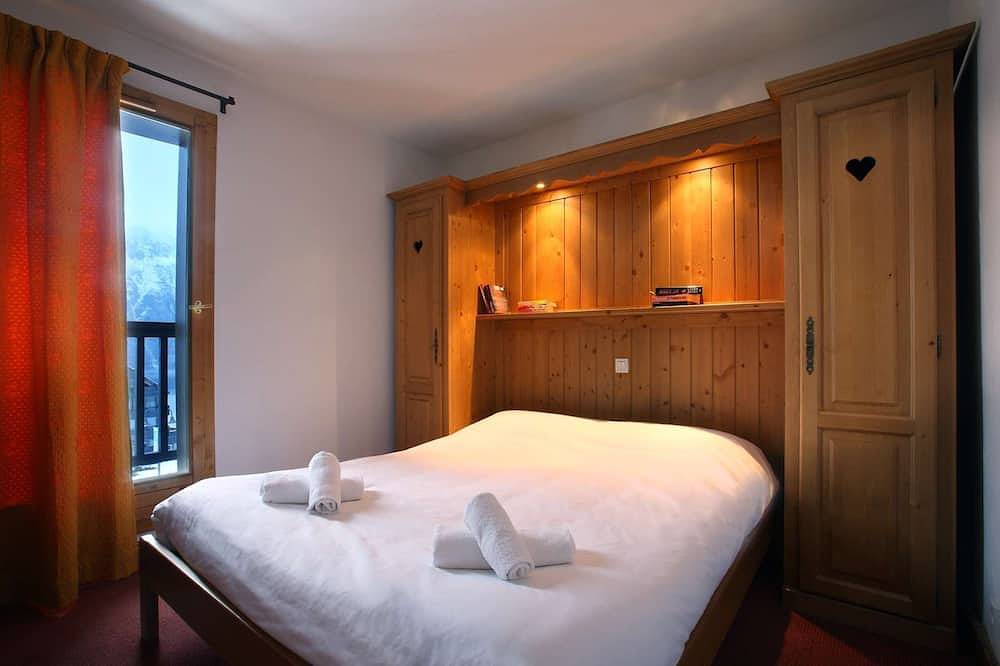 Ganze Wohnung, Gemütliches Appartement «ski aux pieds» | Piscine + Sauna sur place in Oz, Nationalpark Écrins