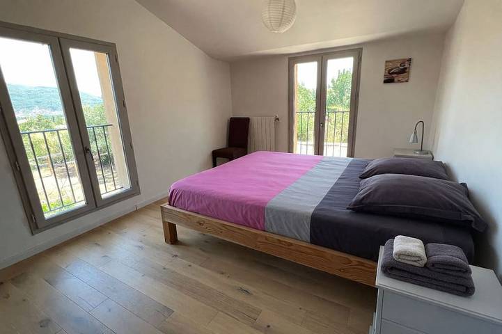 Location de vacances pour 10 personnes à Octon - 2